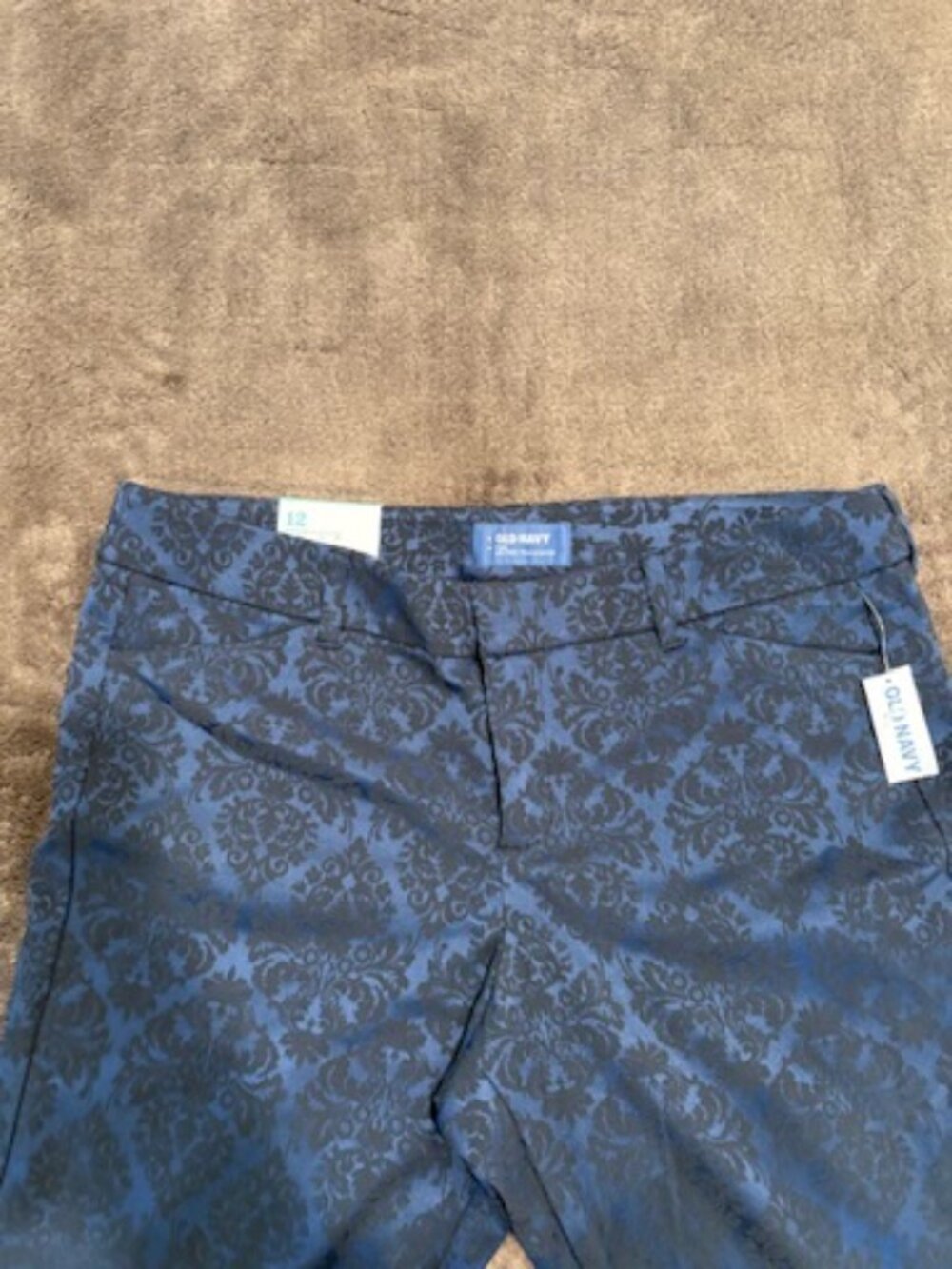 NWT Old Navy Pixie Mid-Rise Ankle Pants Size 12 Regular Blue Blk Damask Brocade